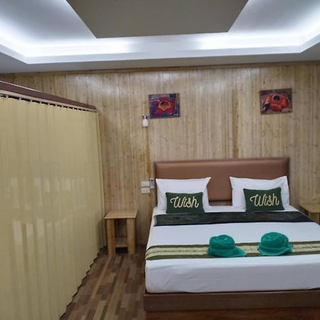 The Royal Bamboo Lodges - Sha Certified Khao Sok National Park Dış mekan fotoğraf