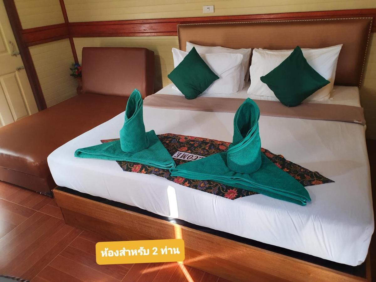 The Royal Bamboo Lodges - Sha Certified Khao Sok National Park Dış mekan fotoğraf