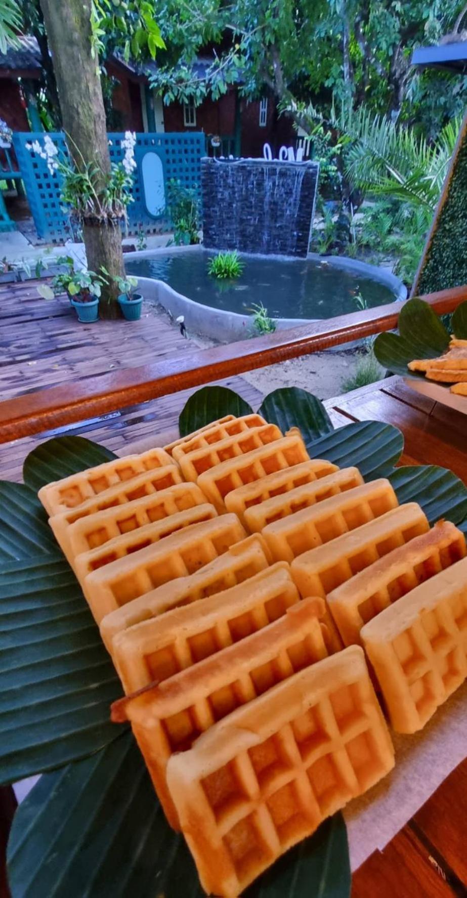 The Royal Bamboo Lodges - Sha Certified Khao Sok National Park Dış mekan fotoğraf