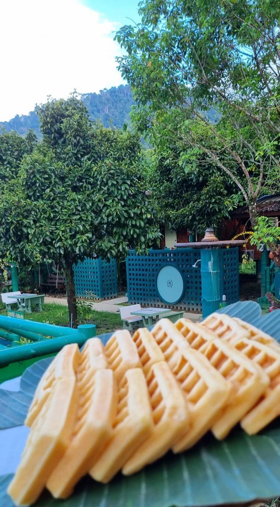 The Royal Bamboo Lodges - Sha Certified Khao Sok National Park Dış mekan fotoğraf
