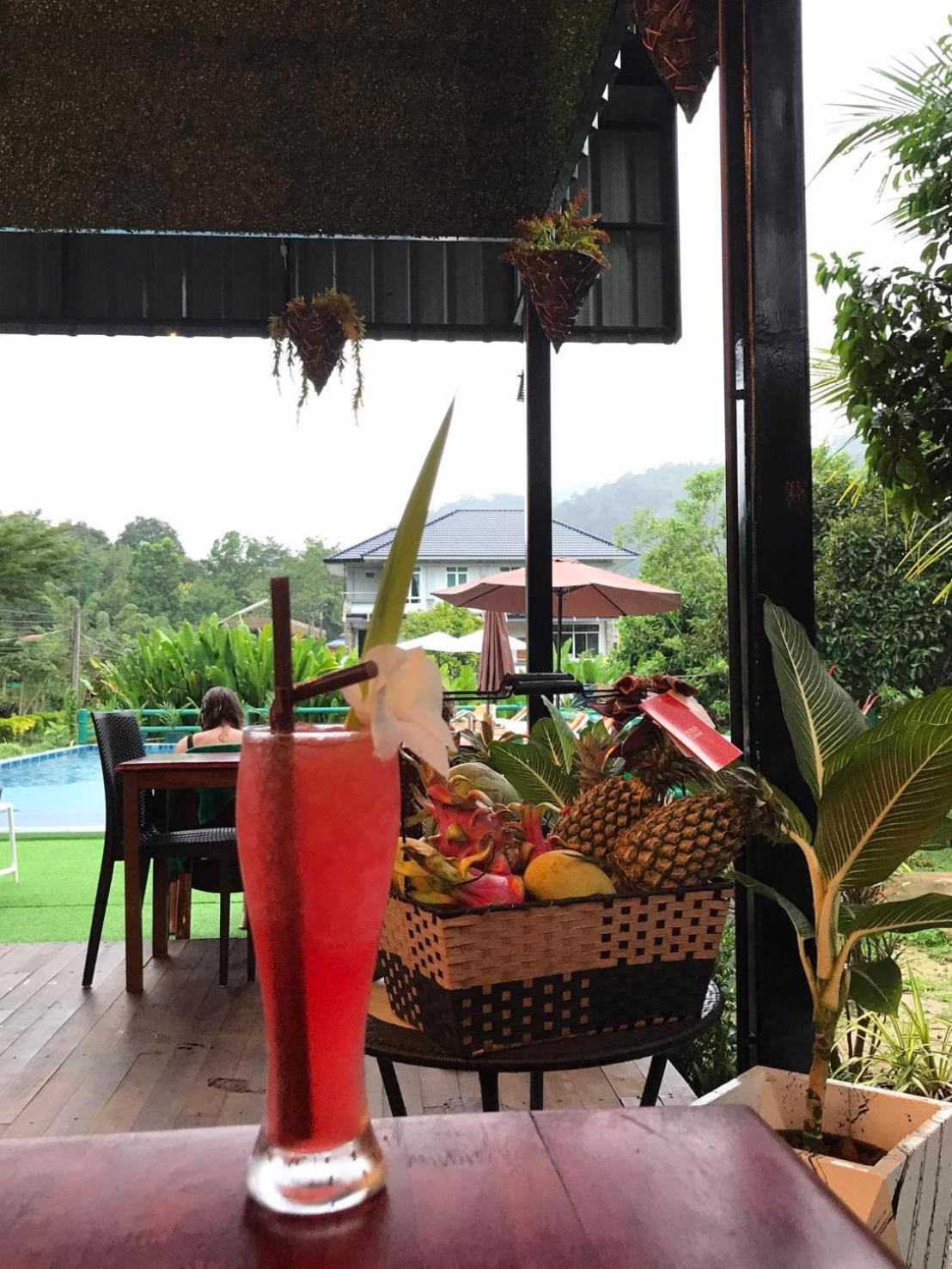 The Royal Bamboo Lodges - Sha Certified Khao Sok National Park Dış mekan fotoğraf