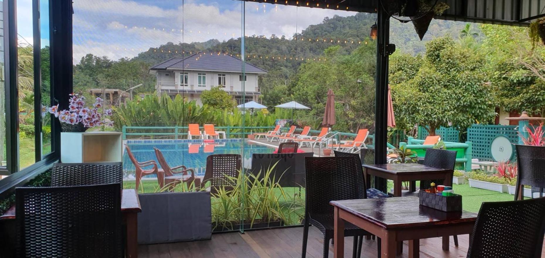 The Royal Bamboo Lodges - Sha Certified Khao Sok National Park Dış mekan fotoğraf