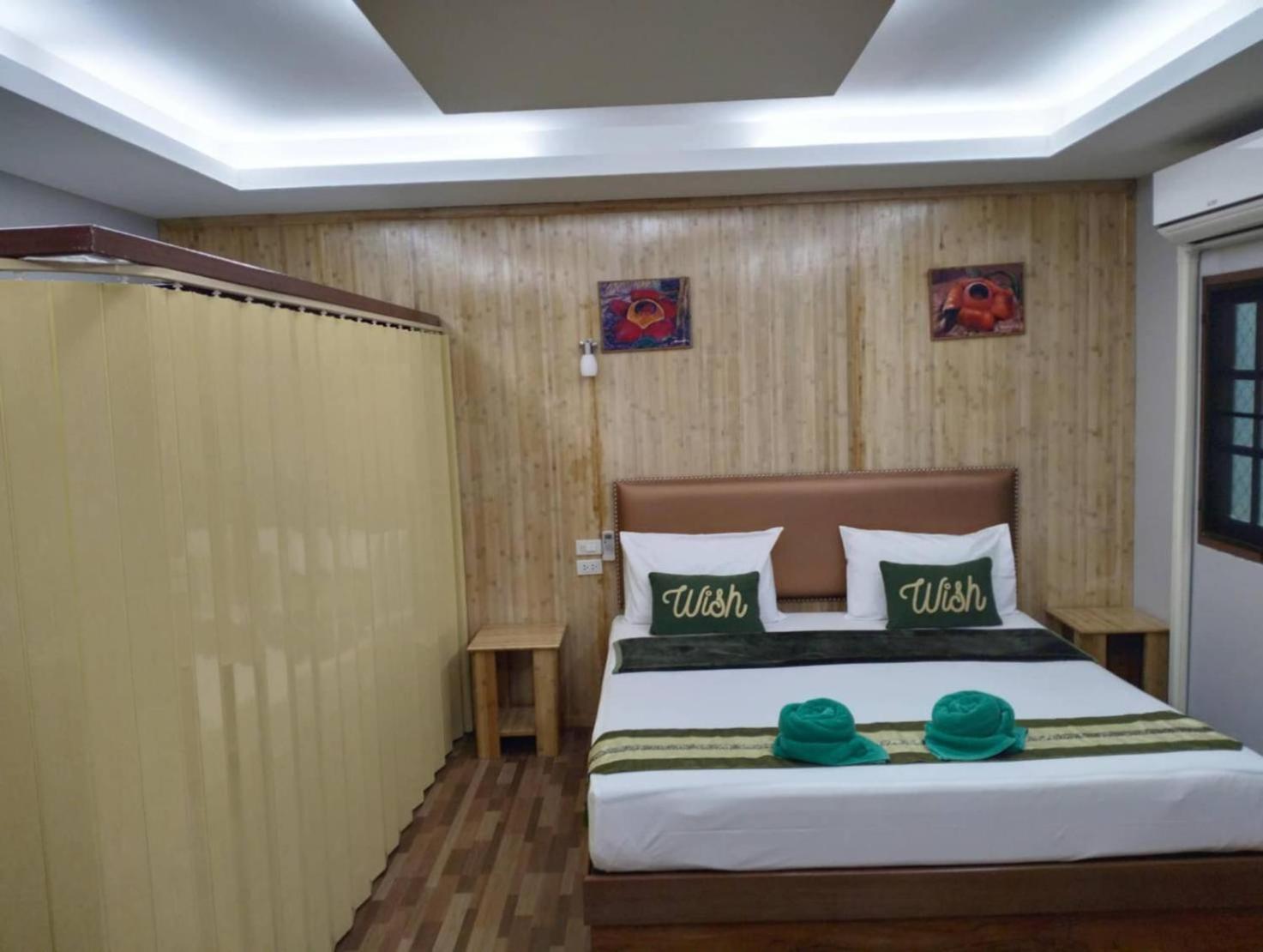 The Royal Bamboo Lodges - Sha Certified Khao Sok National Park Dış mekan fotoğraf